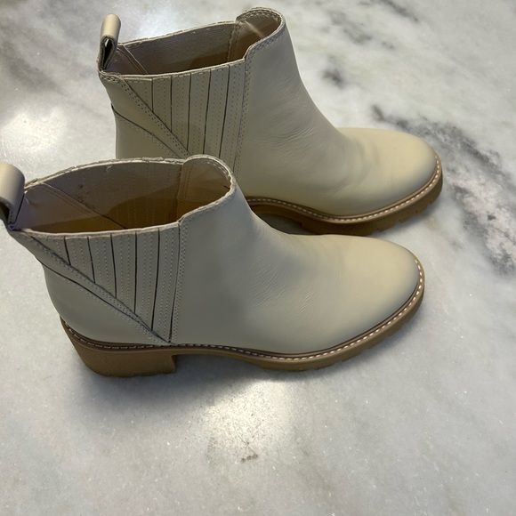 Dolce Vita Castor H2O Ivory Leather Boot 8 - Picture 5 of 9